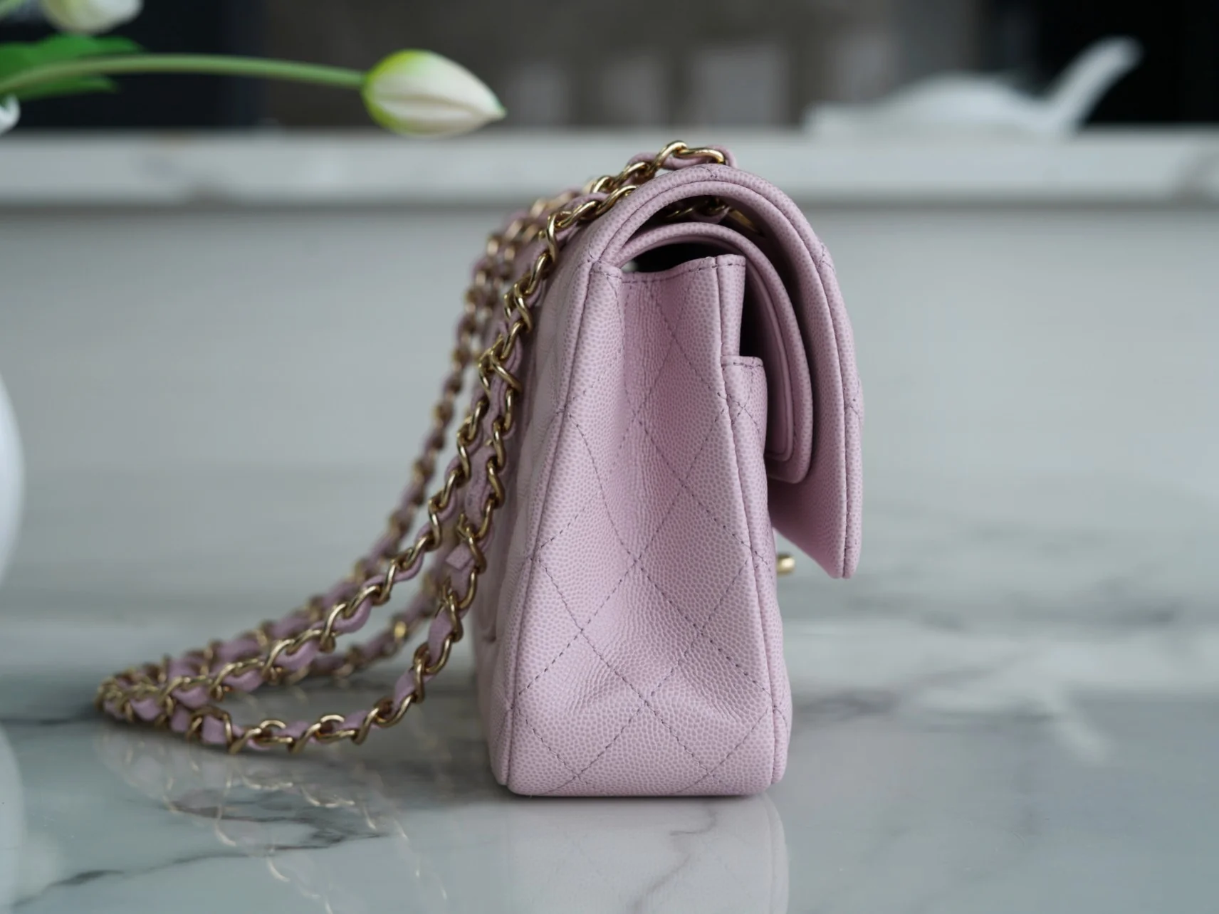 Chanel Classic Flap 25cm - description_image5