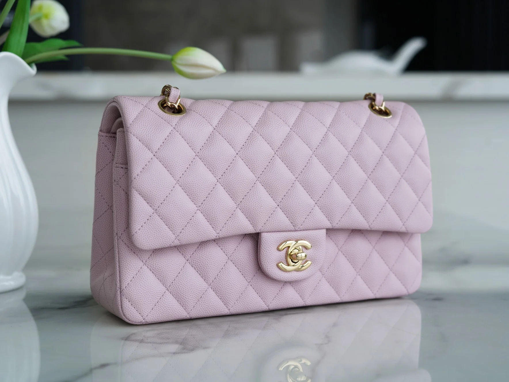 Chanel Classic Flap 25cm - description_image7