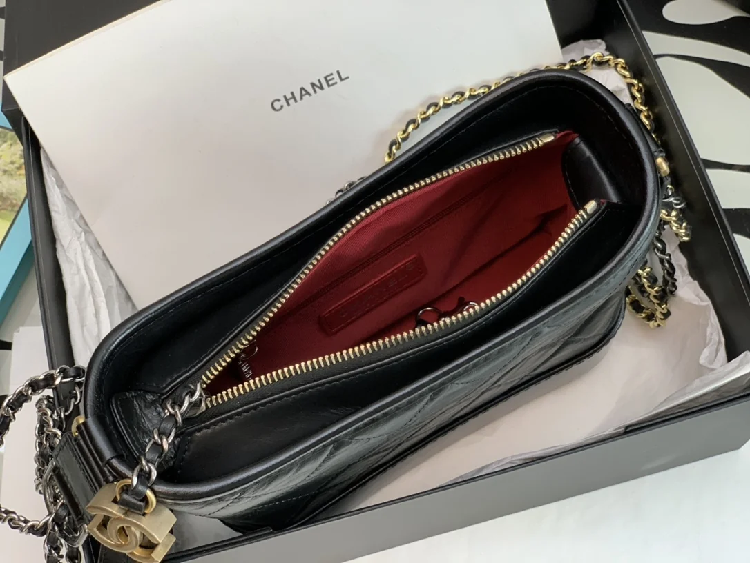 Chanel Gabrielle Bag 20cm - description_image7
