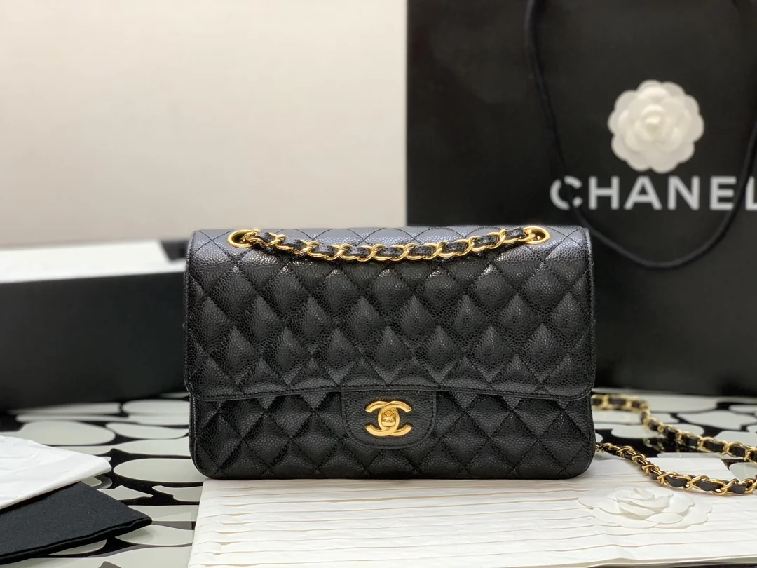 Chanel Classic Flap Medium CF 15.5x25.5x6.5 cm - description_image2