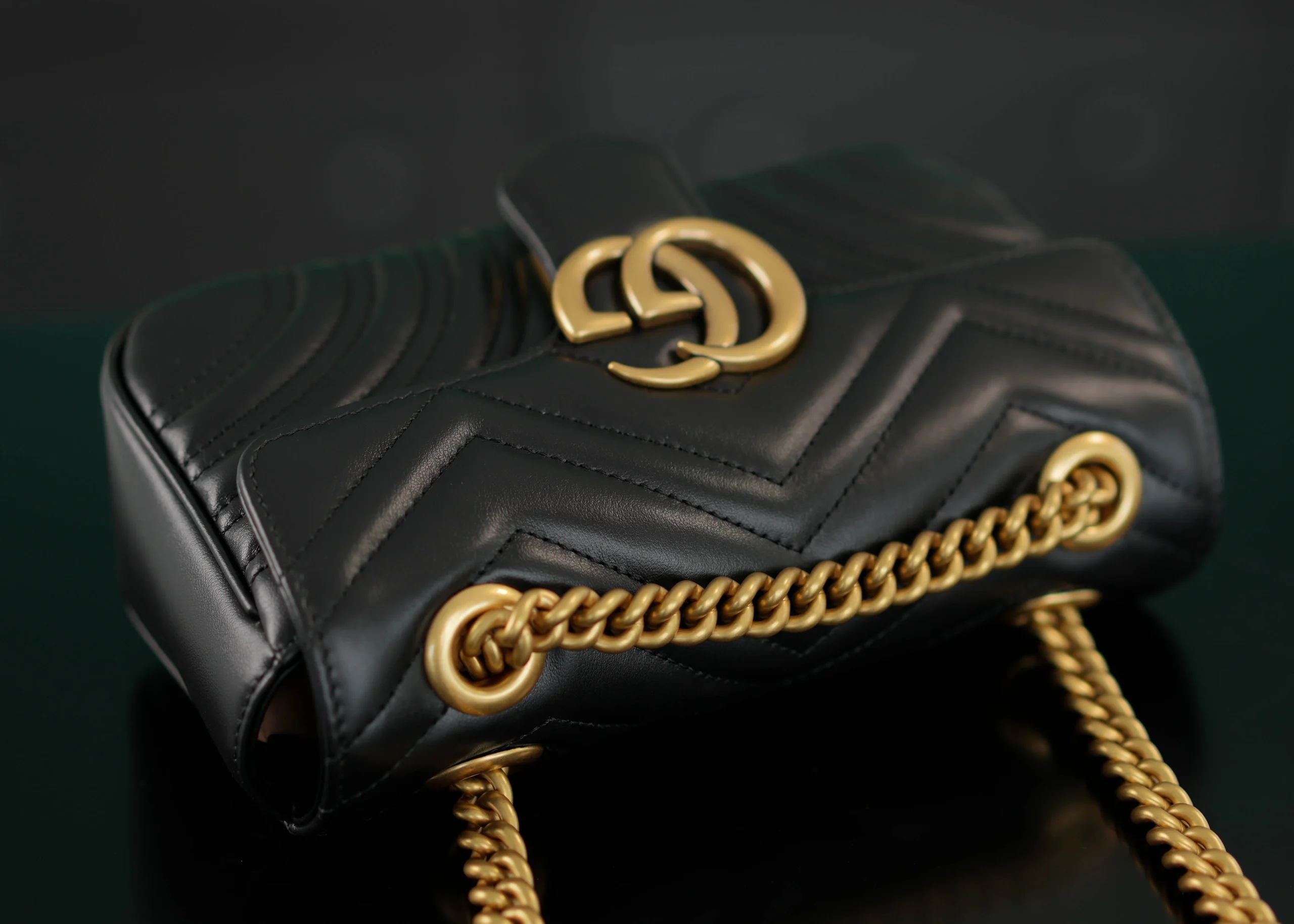 Gucci GG Marmont shoulder bag 22x13x6 cm - description_image5