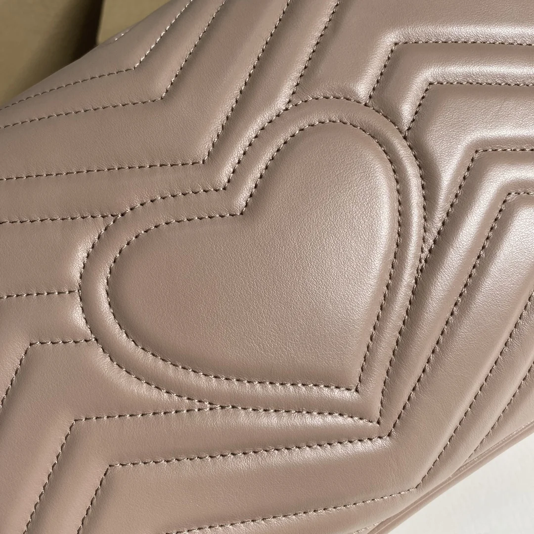 Gucci GG Marmont 443496 31x19x7 cm Gucci GG Marmont 443496 31x19x7 cm - description_image5