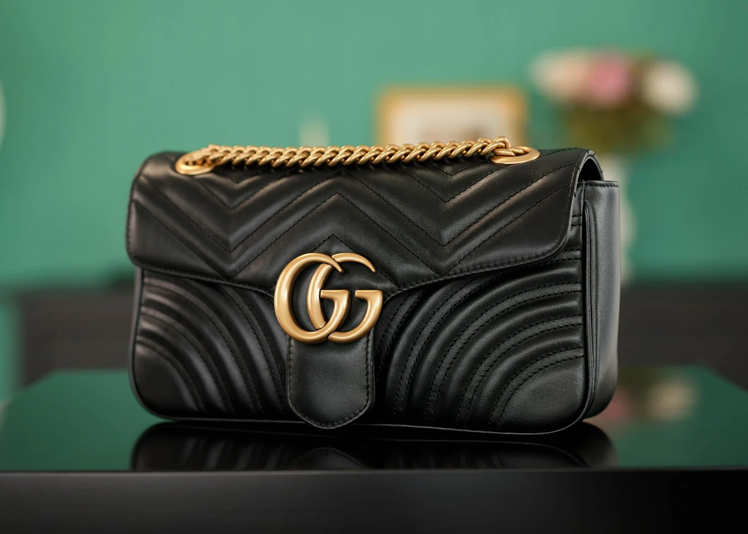 Gucci Marmont classic shoulder bag 26cm Gucci Marmont classic shoulder bag 26cm - description_image2