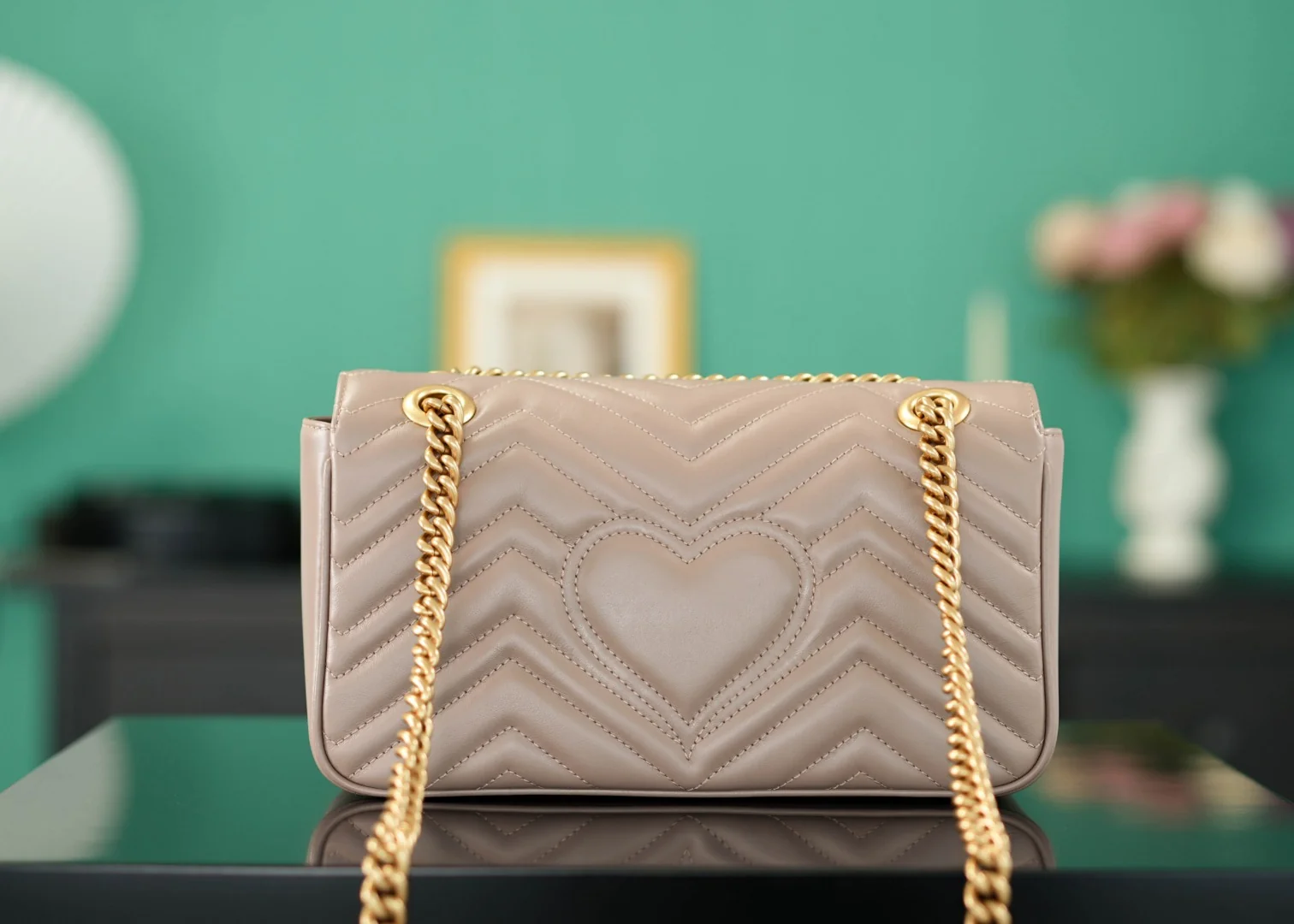 Gucci GG Marmont Shoulder Bag 26x15x7 cm - description_image5