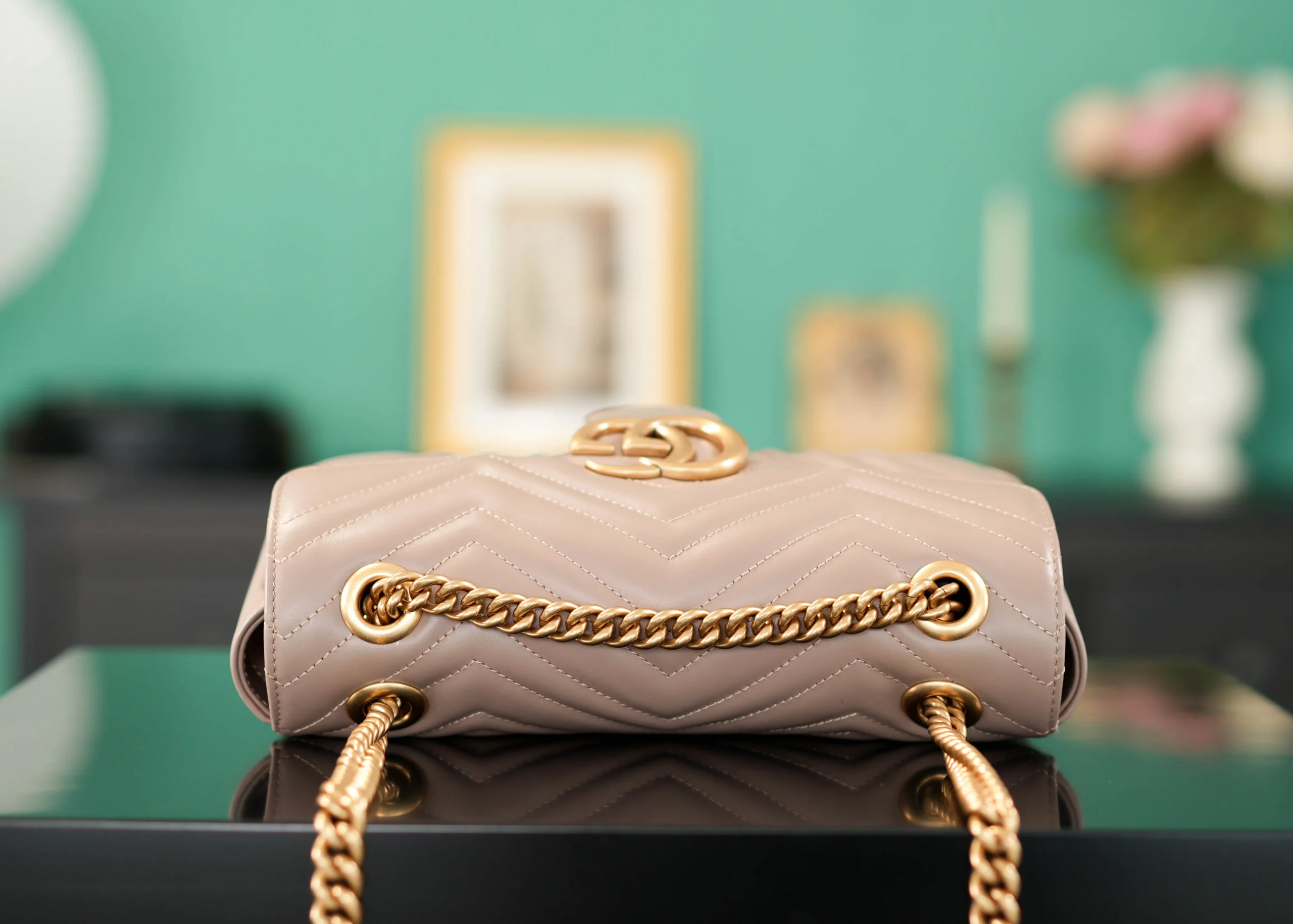 Gucci GG Marmont Shoulder Bag 26x15x7 cm - description_image6