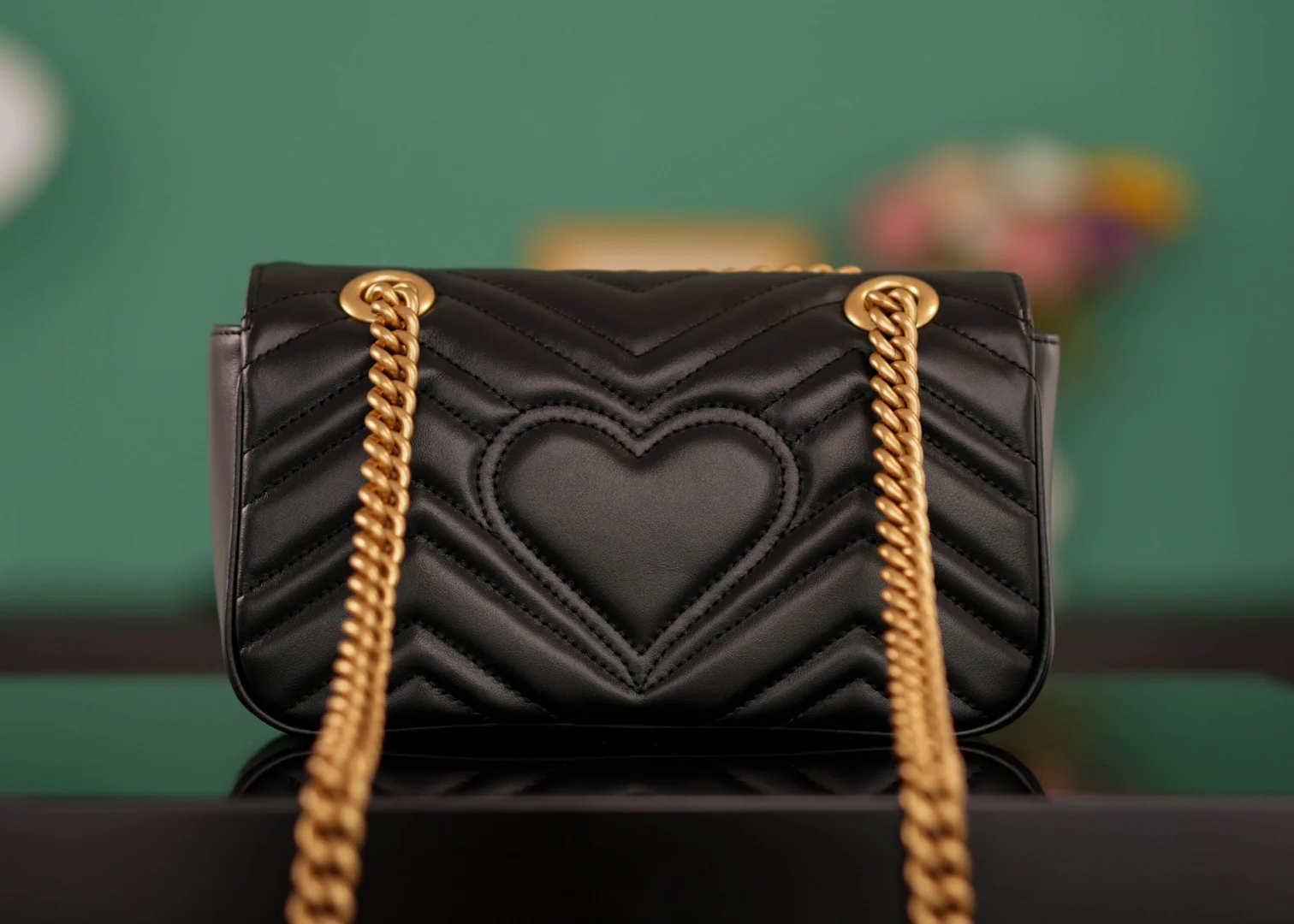 Gucci Marmont Classic Shoulder Bag 22cm Gucci Marmont Classic Shoulder Bag 22cm - description_image4