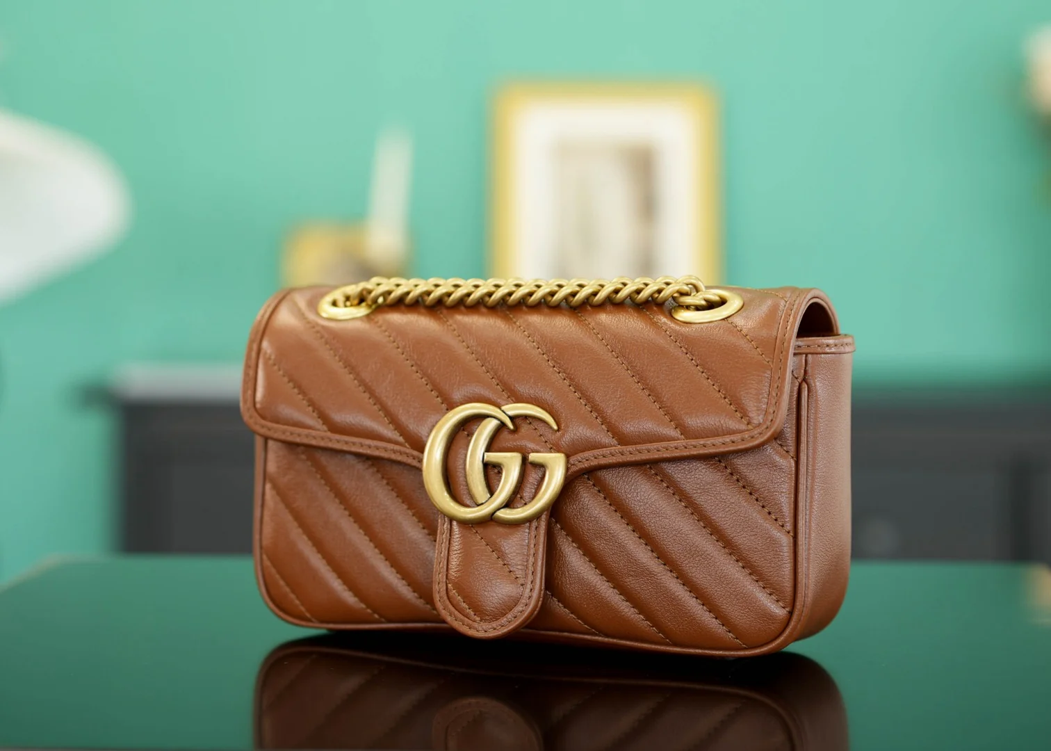 Gucci GG Marmont Classic Shoulder Bag 446744 22x13x6 cm - description_image2