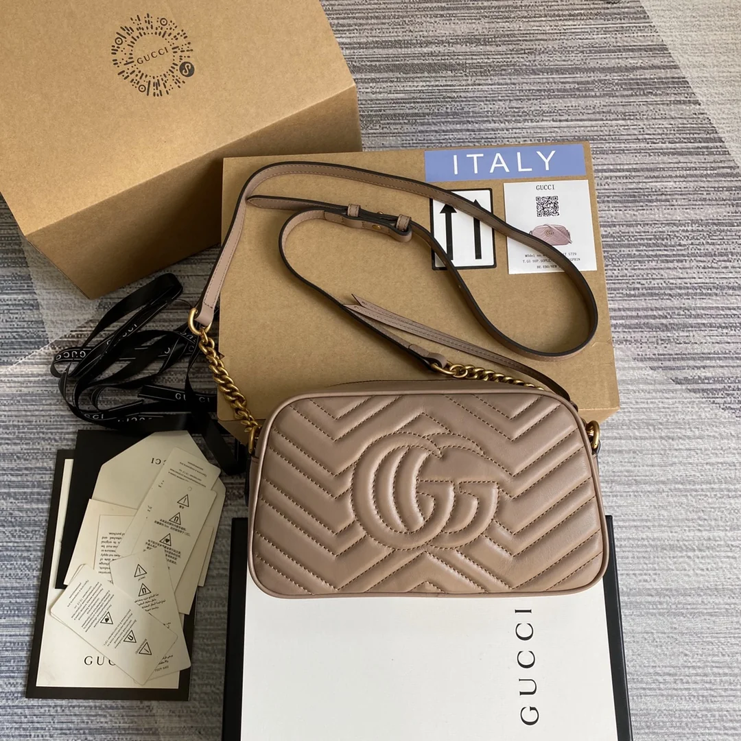 Gucci GG Marmont Camera Bag 447632 24x13x7 cm Gucci GG Marmont Camera Bag 447632 24x13x7 cm - description_image2