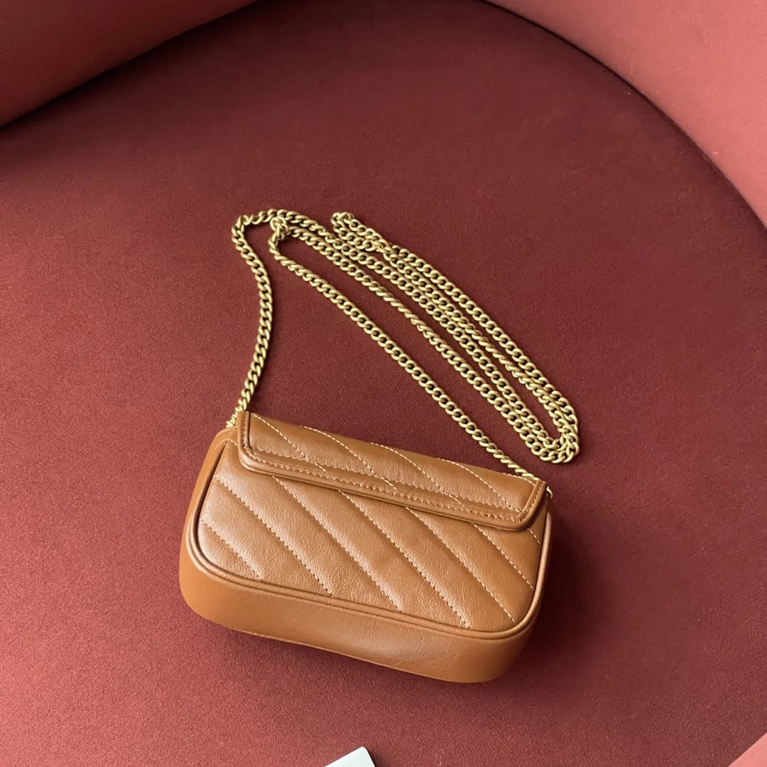 Gucci GG Marmont Small Shoulder Bag 476433 16.5 x 10 x 5 cm - description_image2