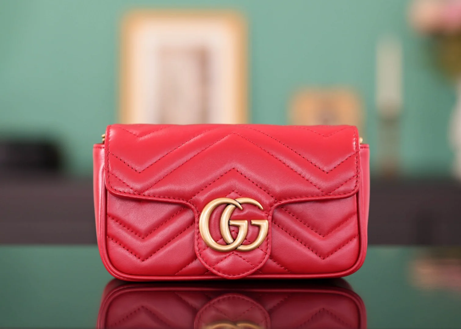 Gucci GG Marmont Mini Shoulder Bag 476433 16.5x10x5 cm - description_image1