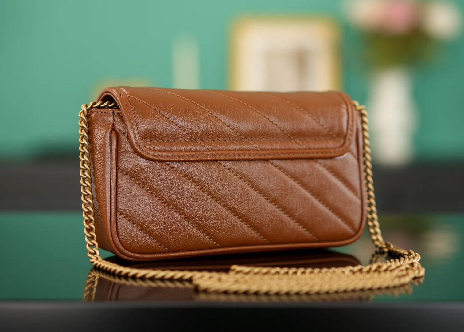 Gucci GG Marmont Shoulder Bag Classic Mini 16.5x10x5 cm - description_image4