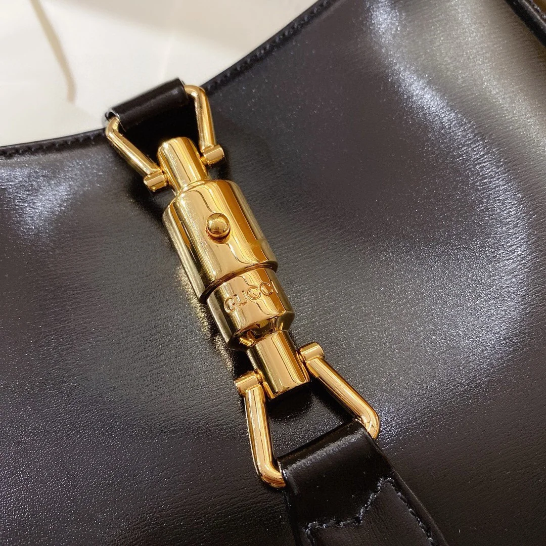 Gucci Jackie 636706 28x19x4.5 cm - image4