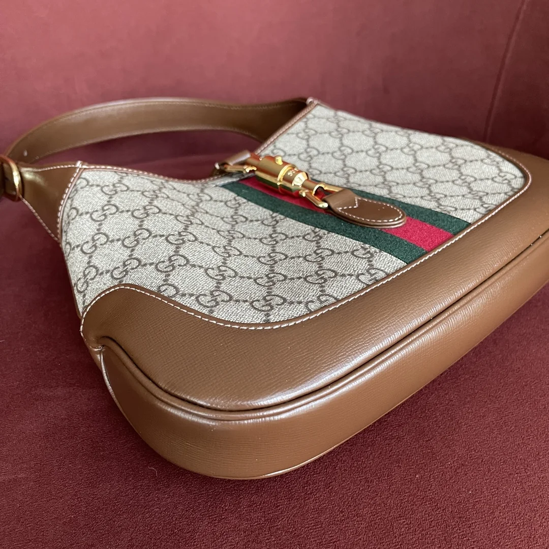Gucci Jackie 636706 28x19x4.5 cm - image4