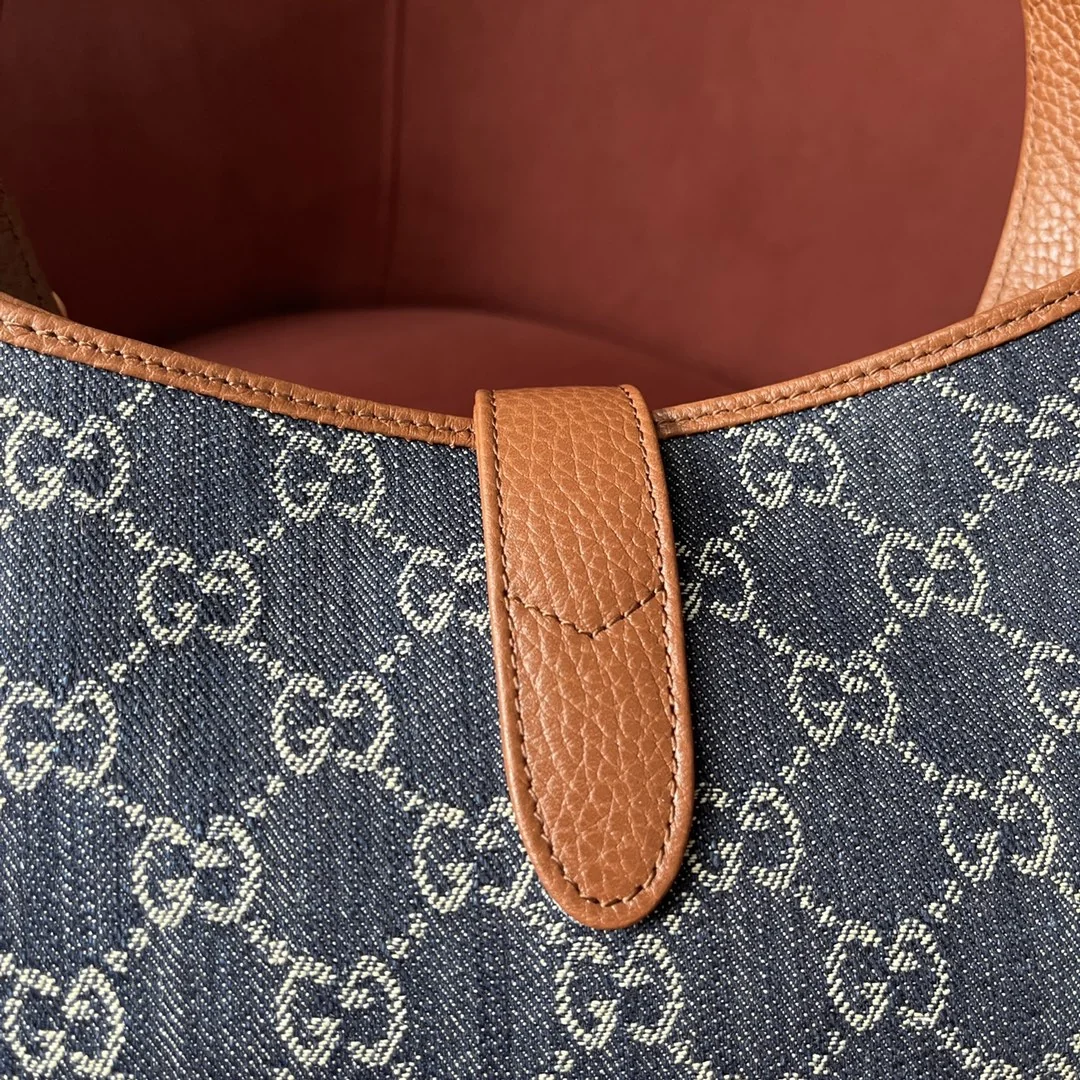 Gucci Jackie 1961 Underarm Bag 636706 28x19x4.5 cm - image3