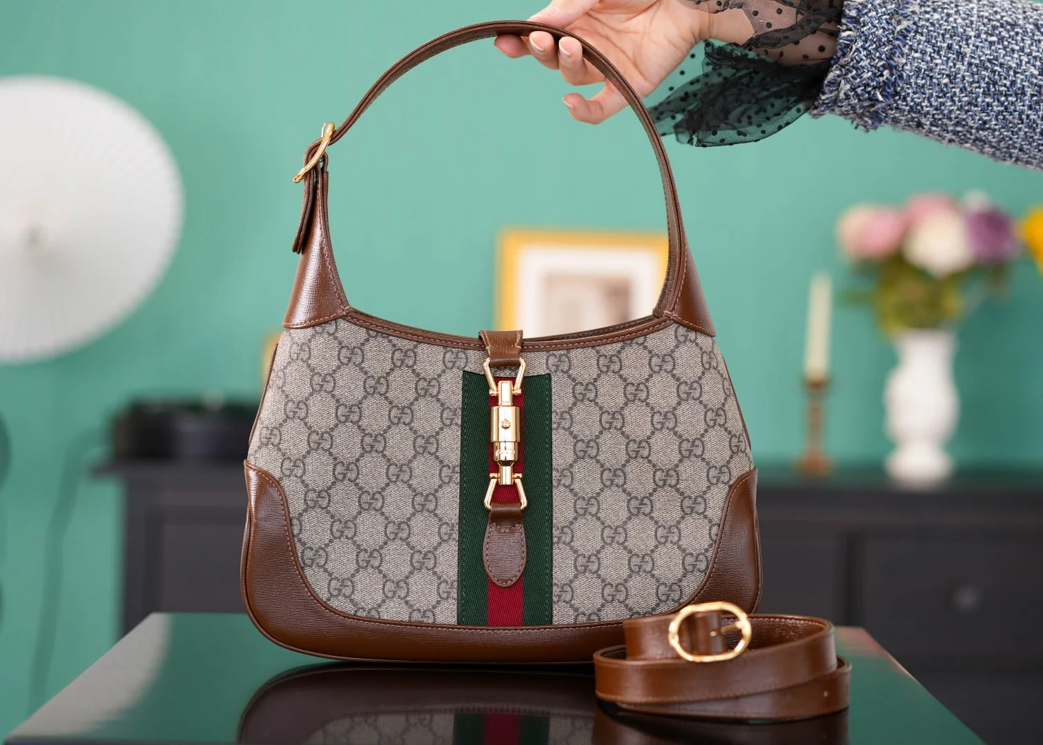 Gucci Jackie 1961 Small Handbag 28x19x4.5 cm - image8