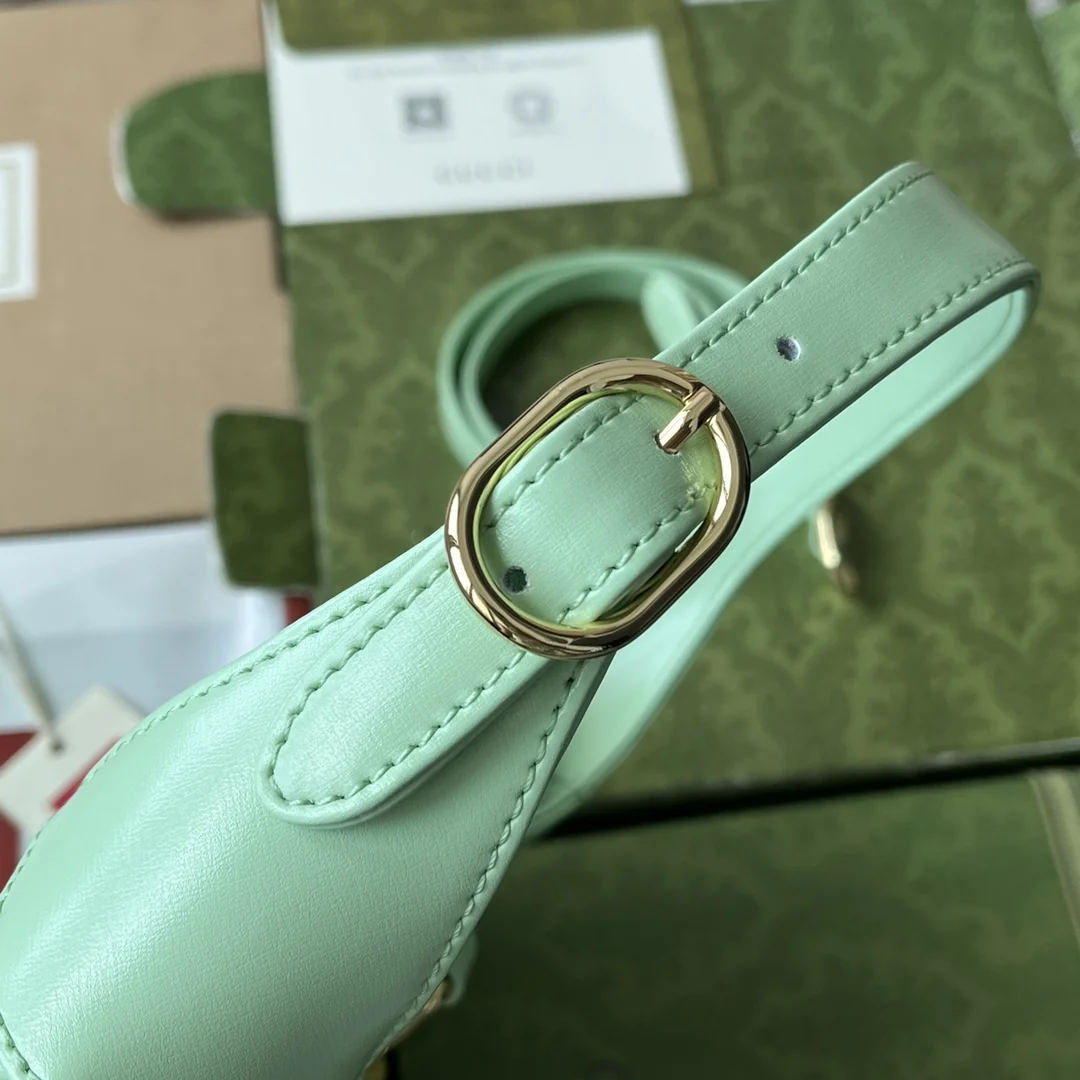 Gucci Jackie Vintage Shoulder Bag 636709 28x19x4.5 cm - image6