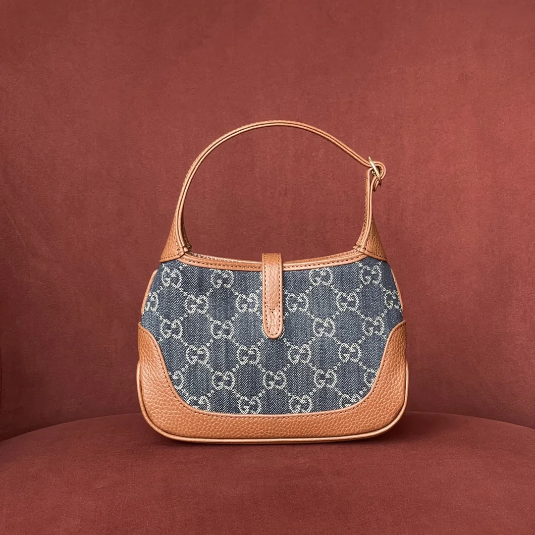 Gucci Jackie 637092 19x13x3 cm - image3