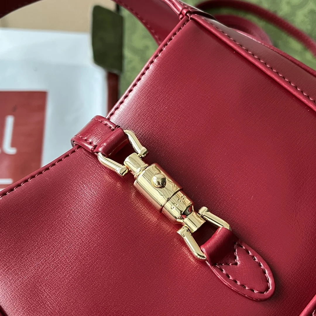 Gucci Jackie 1961 Mini Shoulder Bag 19x13x3 cm - image6