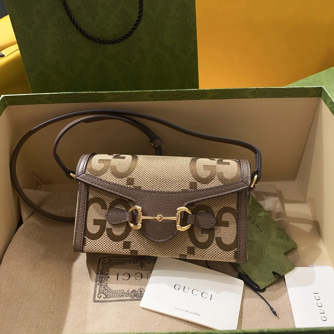 Gucci Horsebit 1955 Horizontal Bag 699296 18x12x5 cm Gucci Horsebit 1955 Horizontal Bag 699296 18x12x5 cm - image1