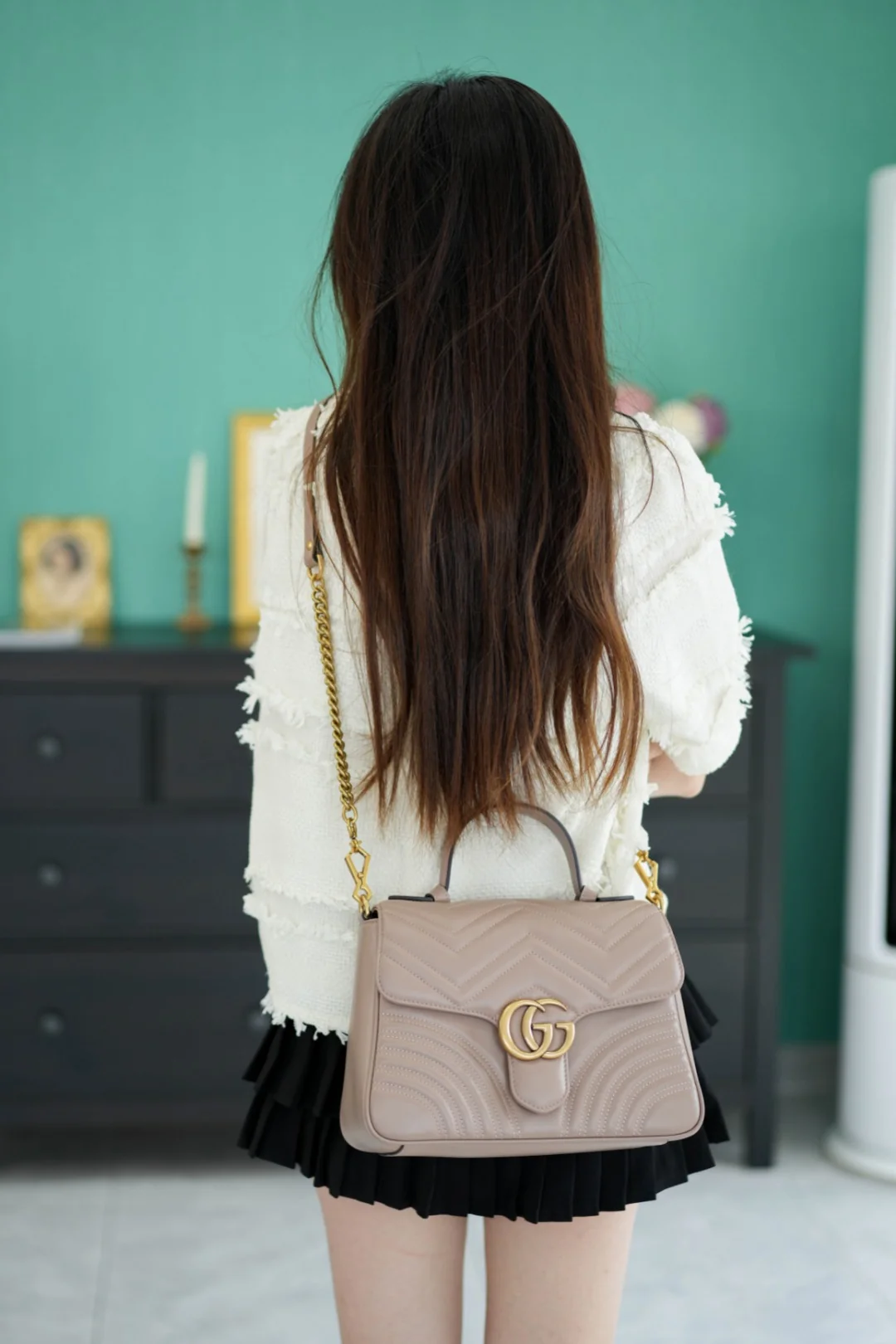 Gucci Marmont Quilted Top Handle Messenger Bag 27cm - description_image9