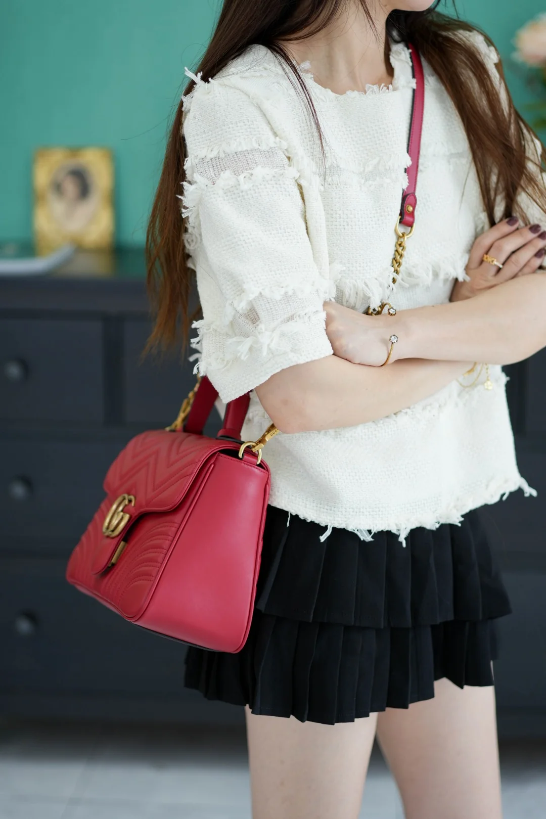 Gucci Marmont Quilted Top Handle Messenger Bag 27cm - description_image8