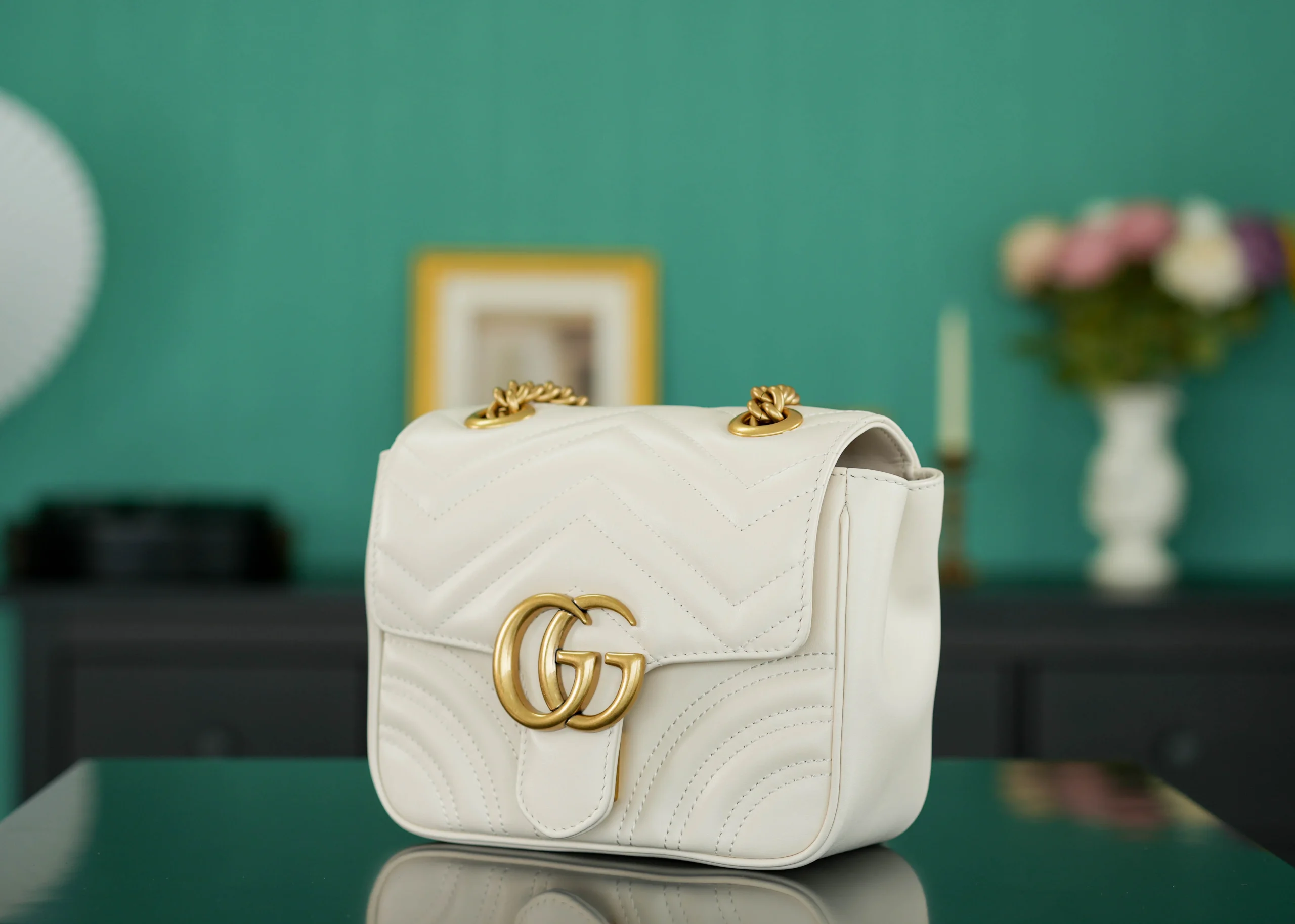 Gucci GG Marmont Quilted Mini Shoulder Bag Boxy Square Design 18x15x8 cm - description_image7