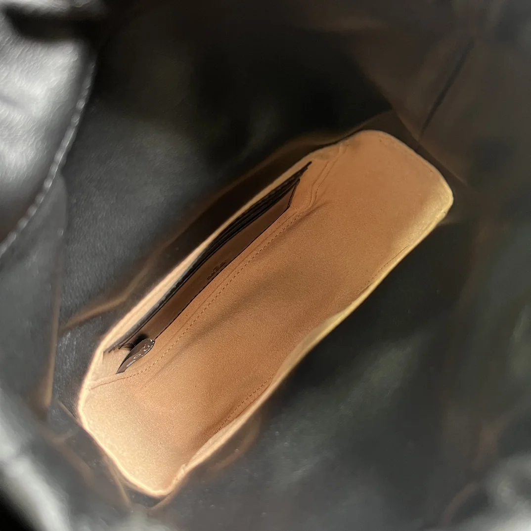 Gucci GG Marmont mini bucket bag 14.5x20x7.5 cm - description_image9