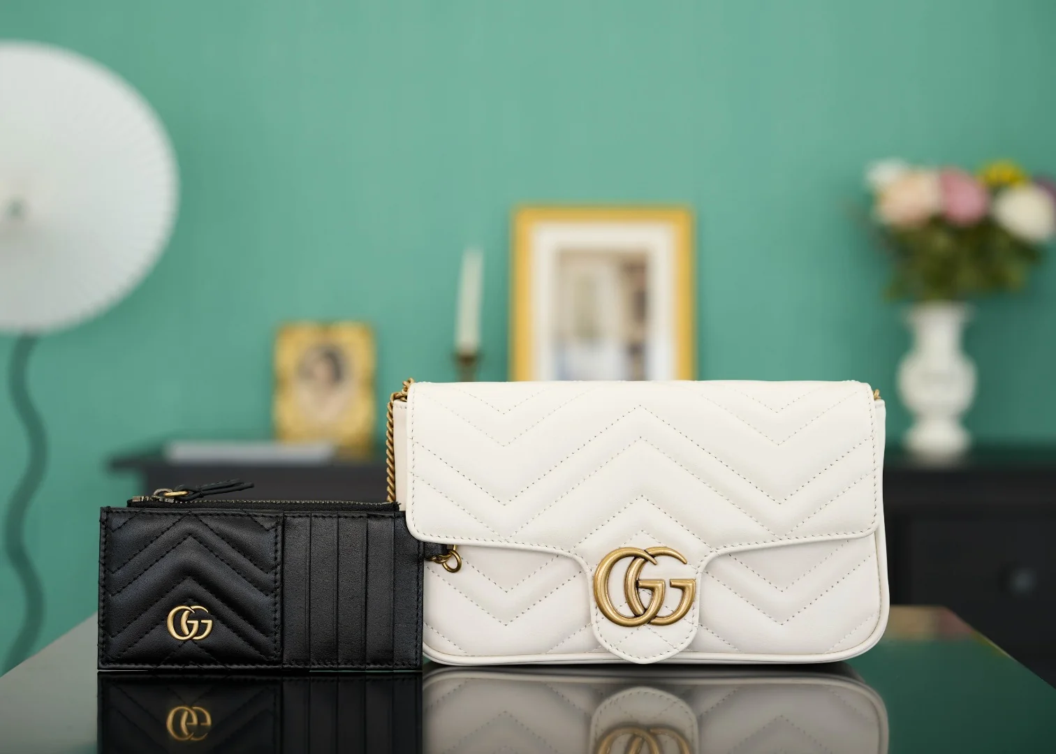 Gucci GG Marmont chain shoulder bag with card holder 751526 21x12x5 cm - description_image1