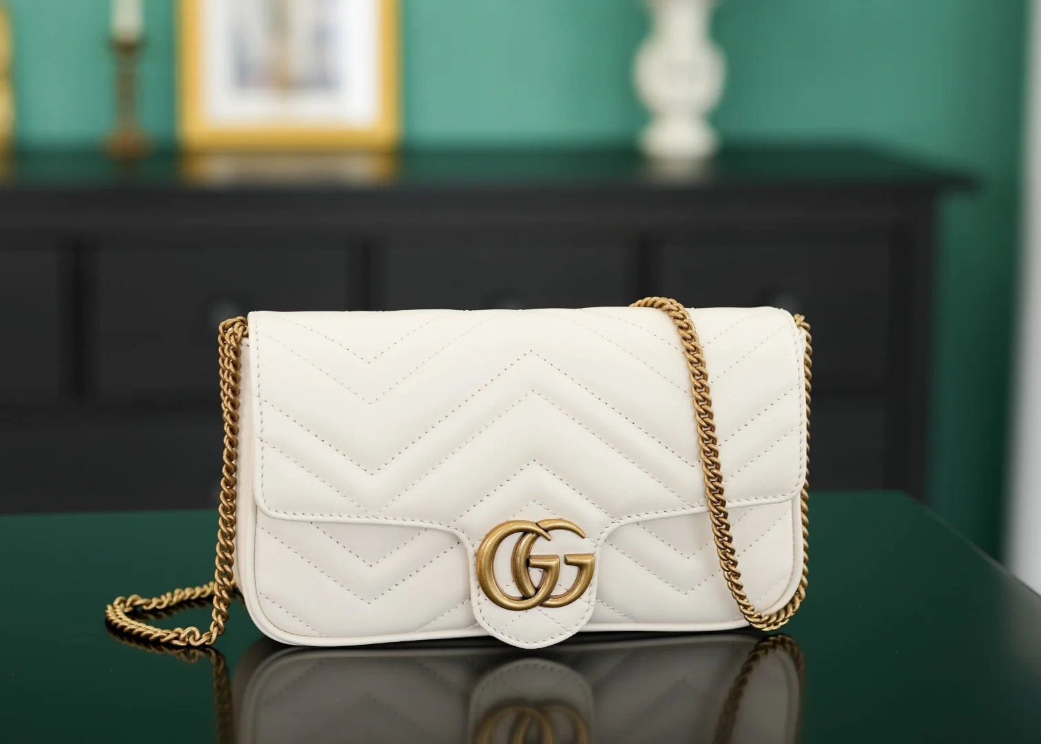 Gucci GG Marmont chain shoulder bag with card holder 751526 21x12x5 cm - description_image9