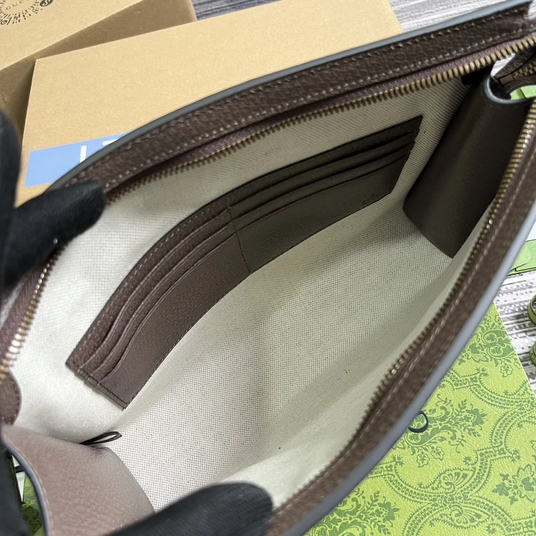 Gucci Ophidia 760243 18x26x6 cm - image9