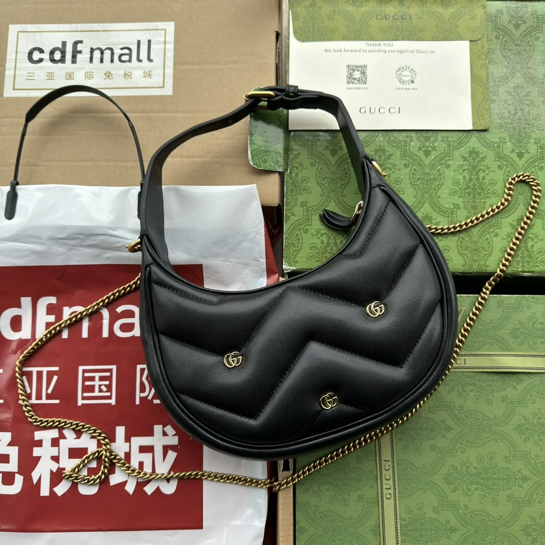 Gucci GG Marmont Half Moon Mini Bag 21x16x5 cm - description_image2