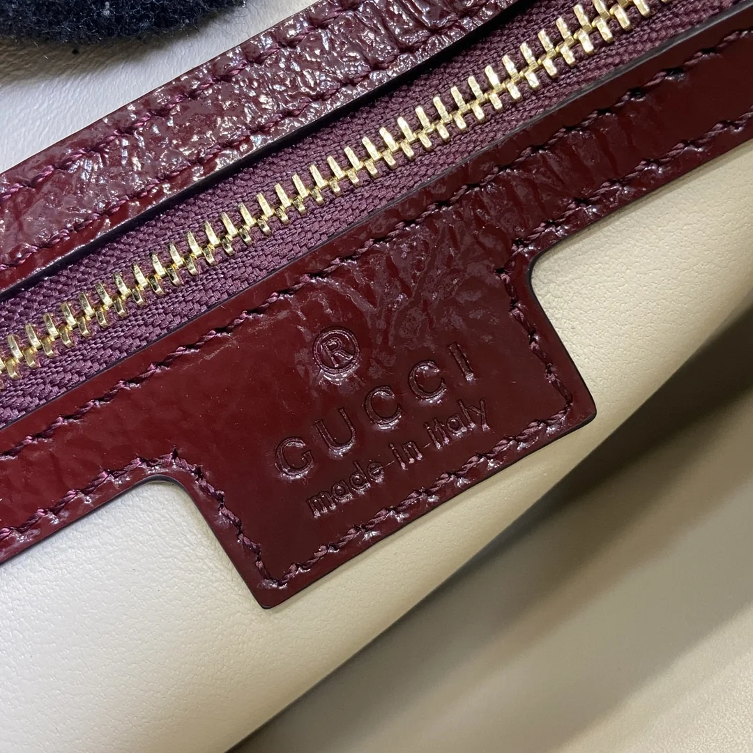 Gucci Jackie small shoulder bag 27.5 x 19 x 4 cm - image9