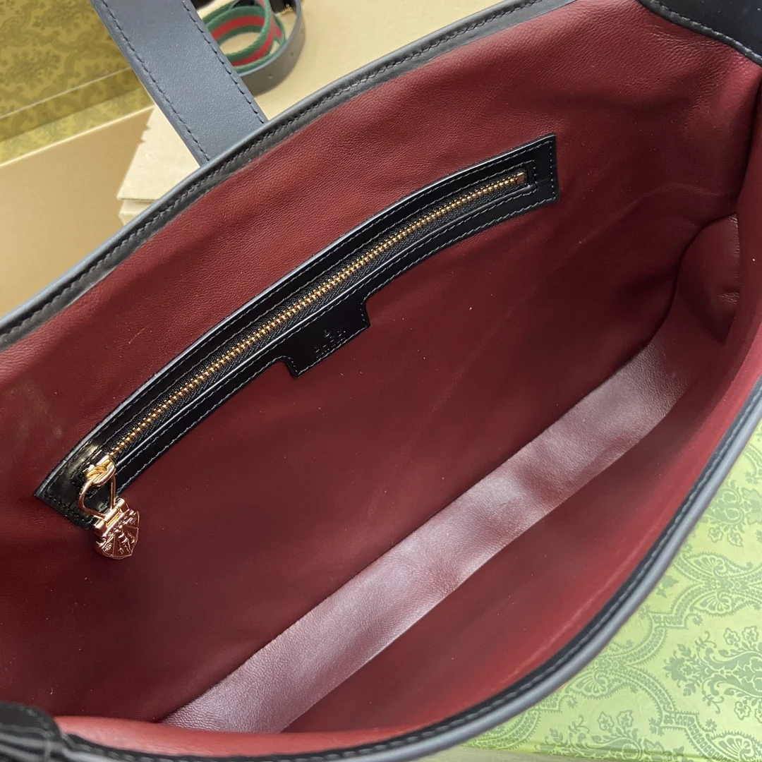 Gucci Jackie medium shoulder bag 35 x 32 x 5.5 cm - image9