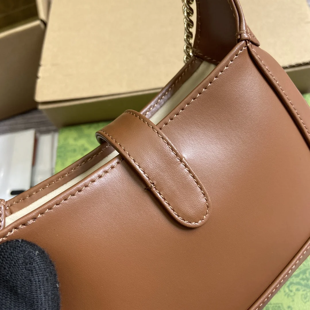 Gucci Jackie Notte Mini Shoulder Bag 19.5 x 18 x 3.5 cm - image7