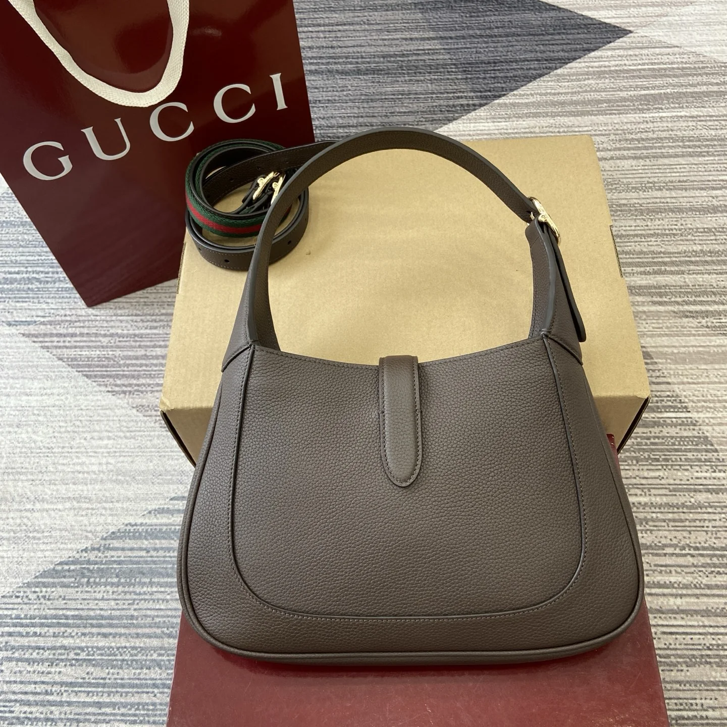 Gucci Jackie 1961 Medium Shoulder Bag 27.5x19x4 cm - image3