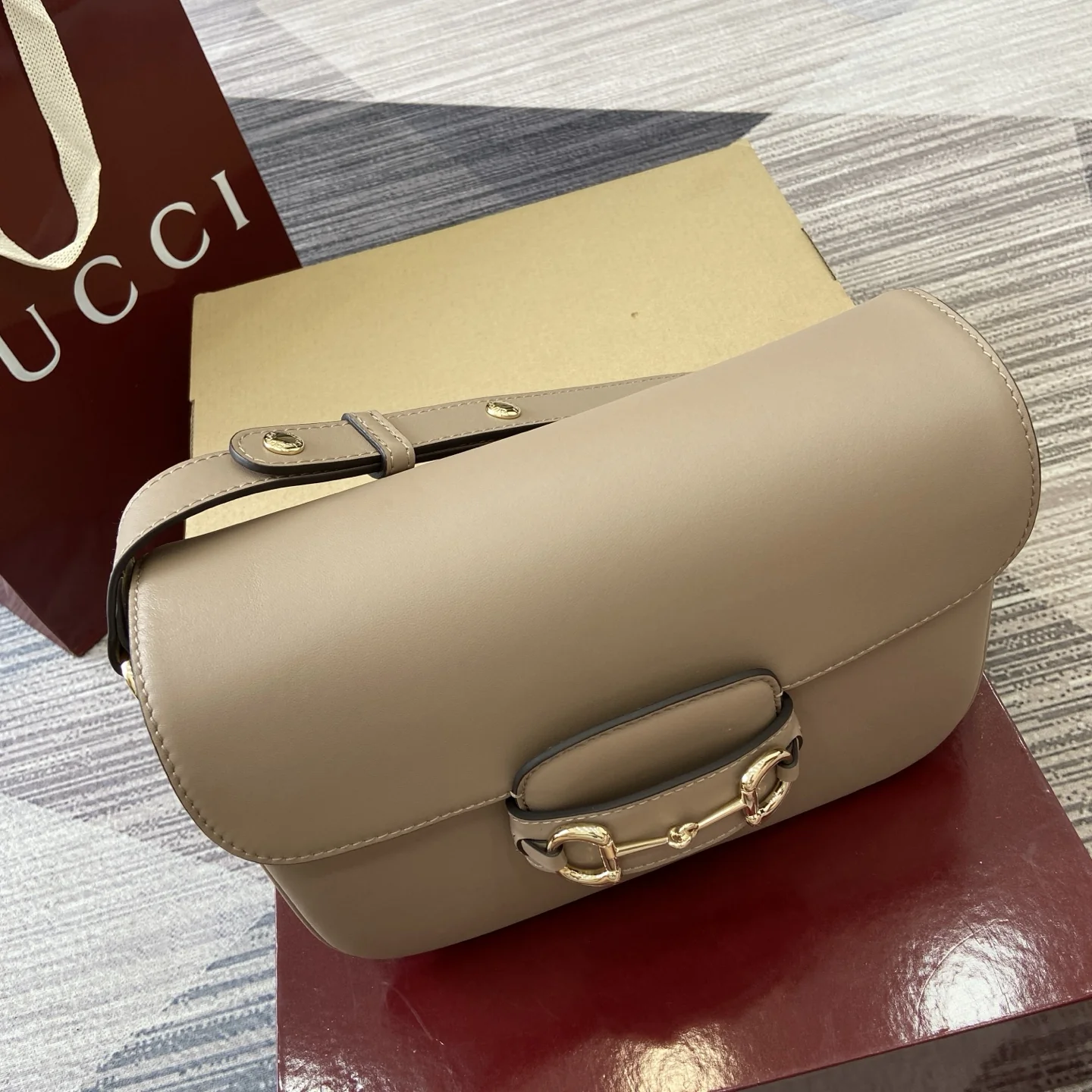 Gucci Horsebit 1955 Small Shoulder Bag 26 x 17.5 x 10 cm - image5