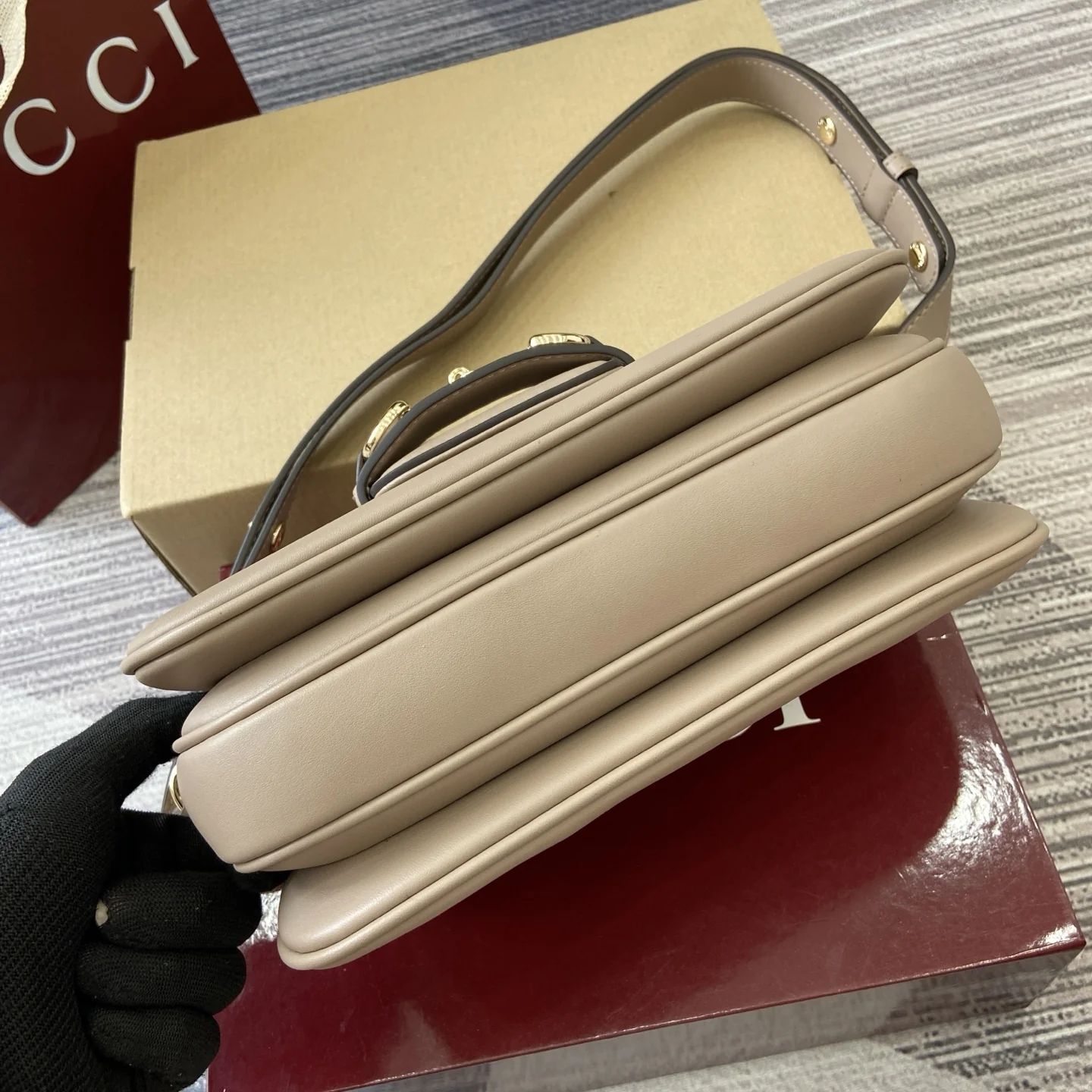 Gucci Horsebit 1955 Small Shoulder Bag 26 x 17.5 x 10 cm - image7