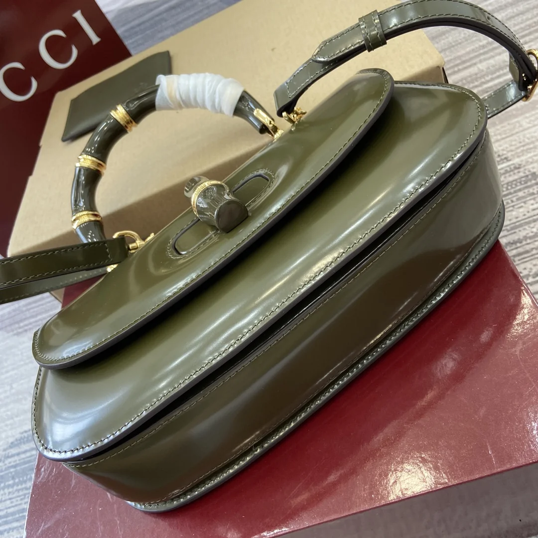 Gucci Bamboo Diva Small Top Handle Bag 26.6 x 13 x 8 cm - image7
