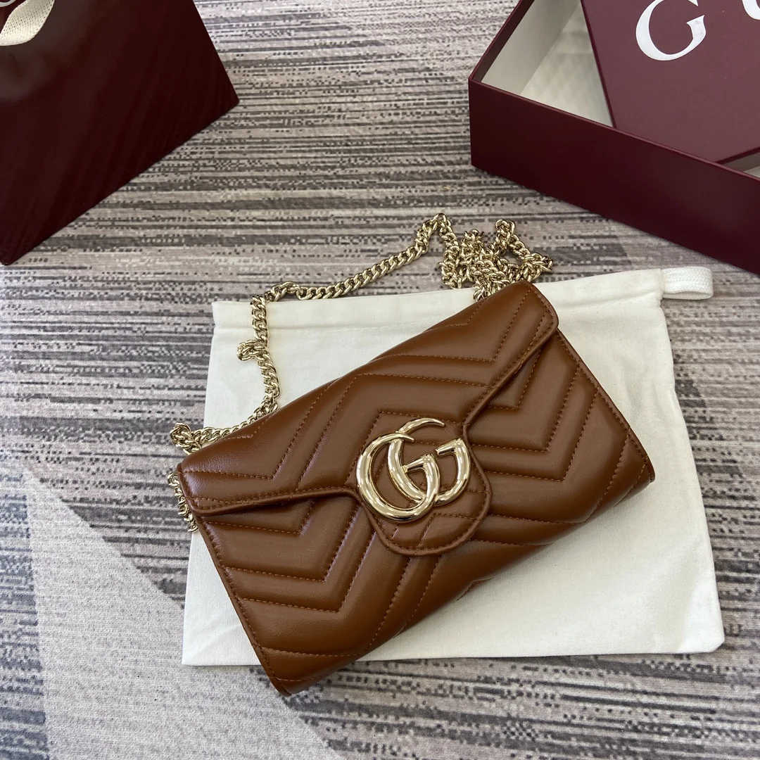 Gucci GG Marmont Chain Wallet 20cm x 12cm x 4cm - description_image6