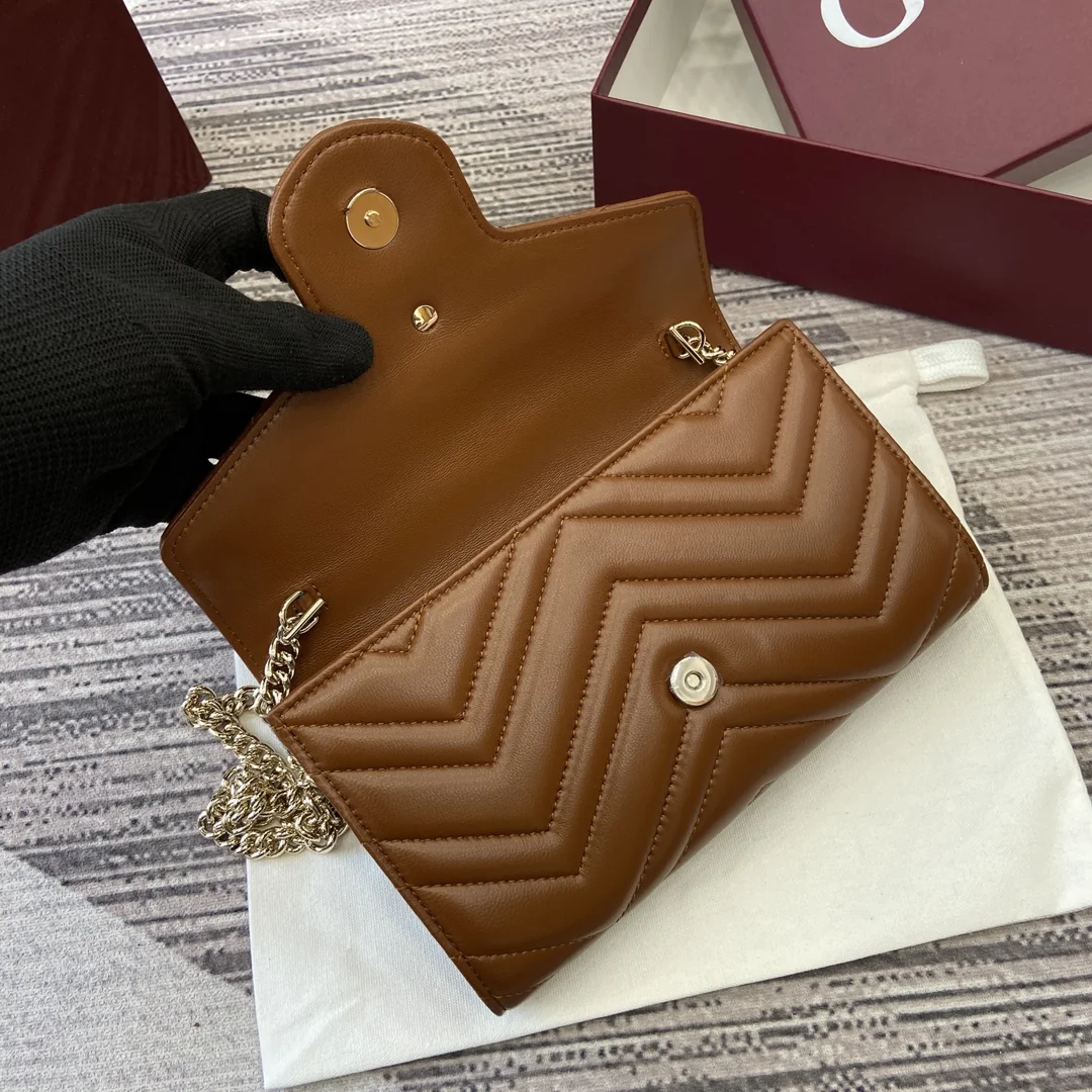 Gucci GG Marmont Chain Wallet 20cm x 12cm x 4cm - description_image8