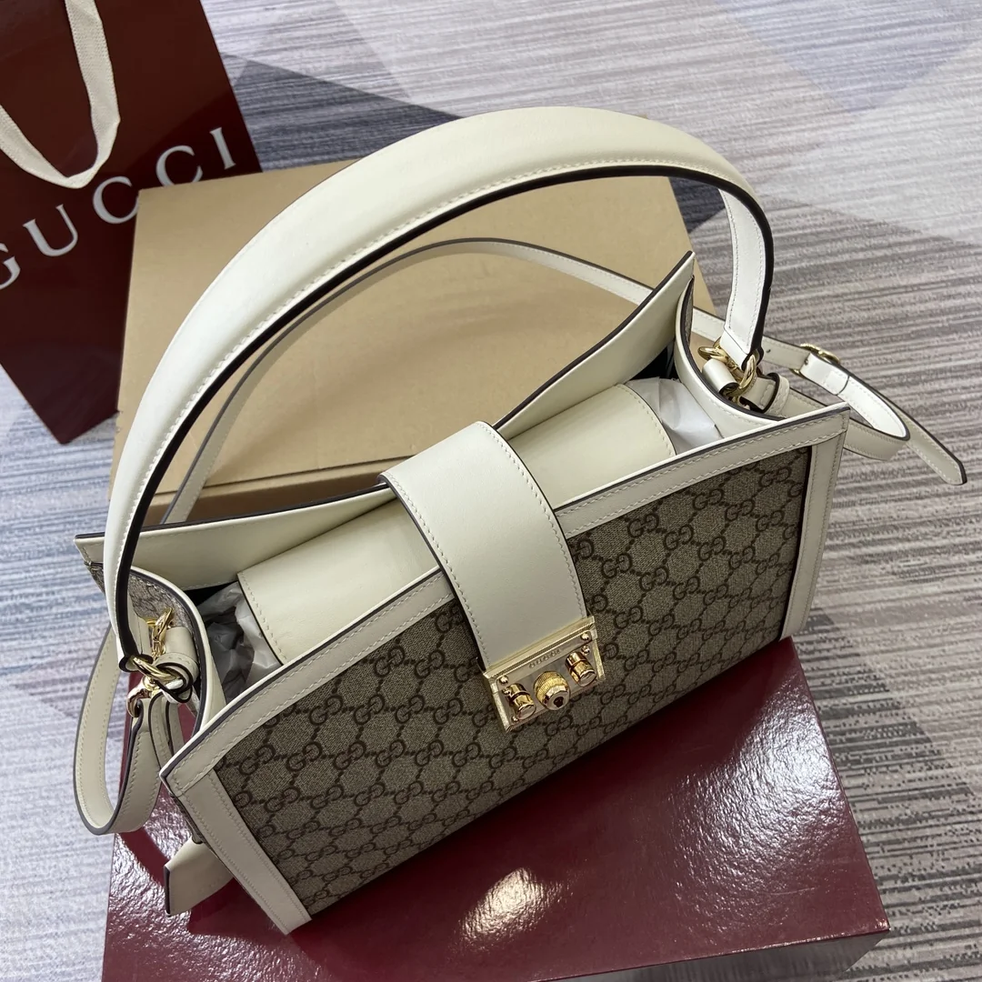 Gucci Padlock top handle bag 31x21x11 cm - image5