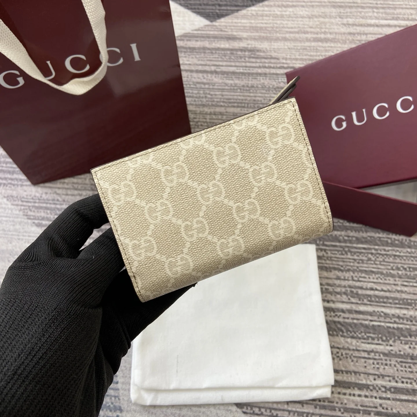 Gucci GG Marmont Card Case 11cm x 8.5cm x 3cm - description_image2