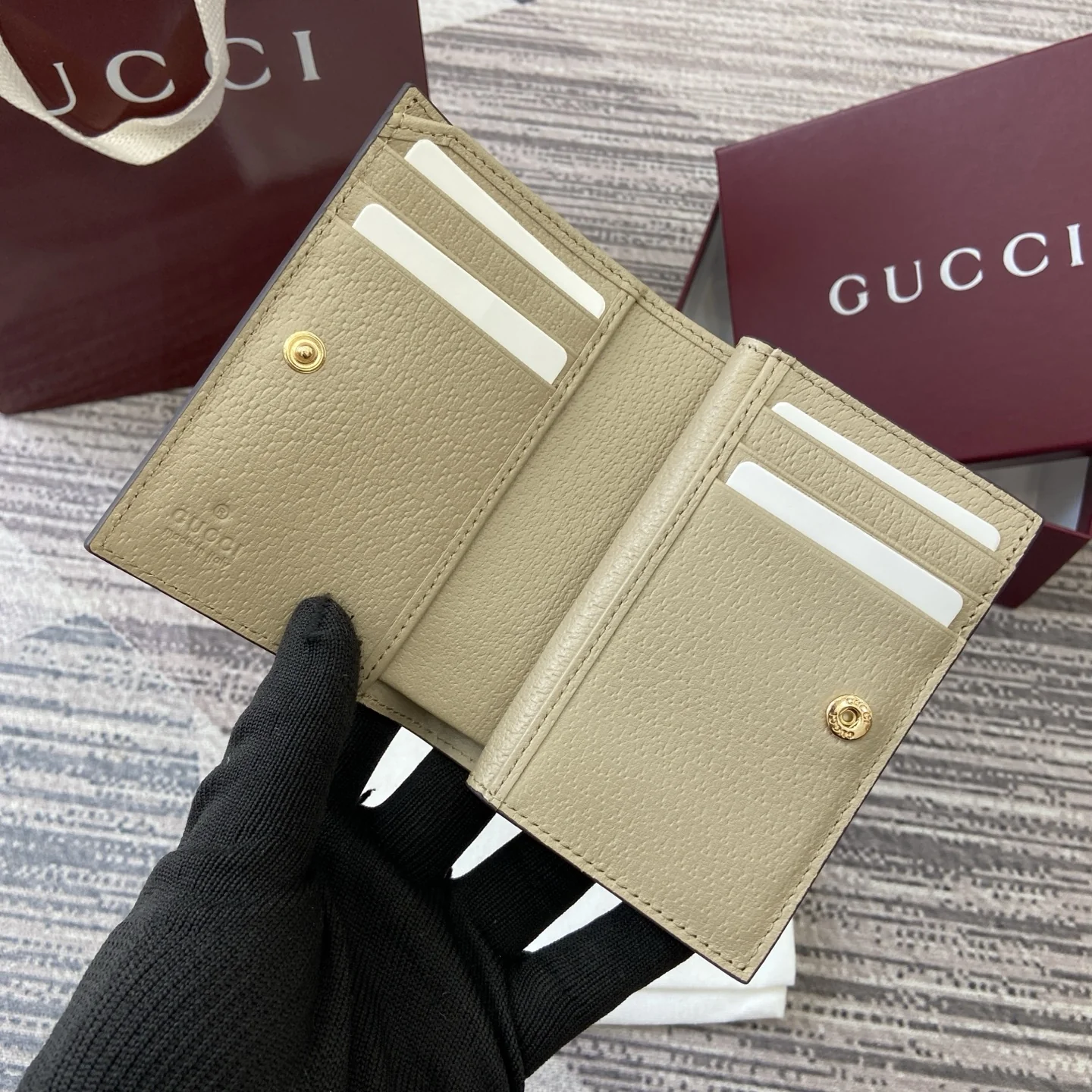 Gucci GG Marmont Card Case 11cm x 8.5cm x 3cm - description_image9