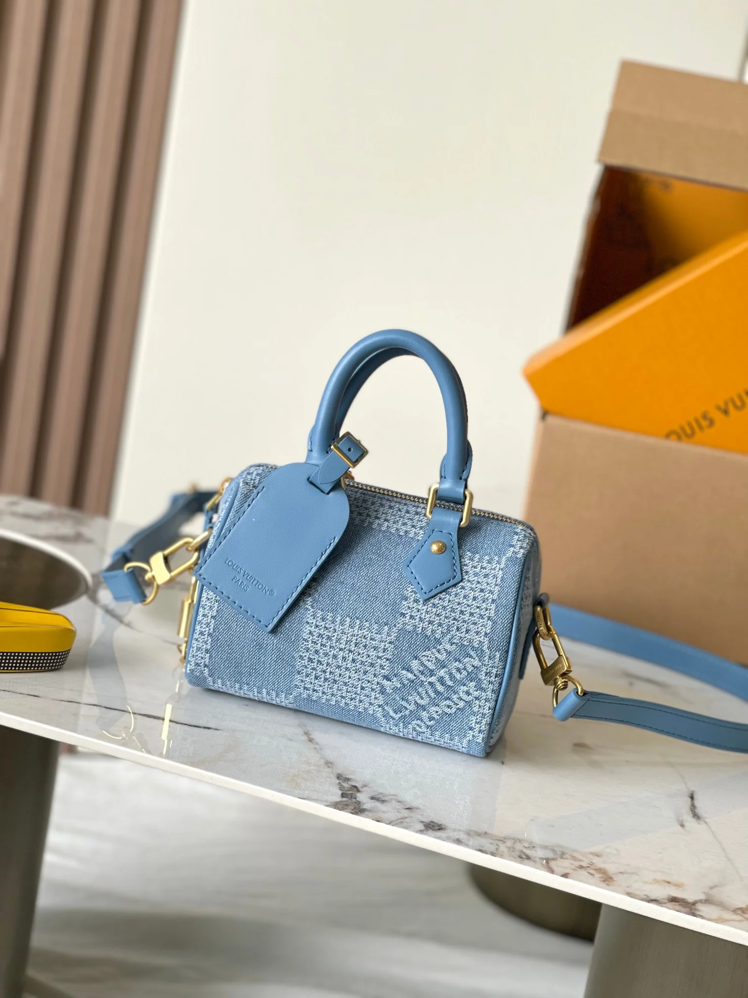 Louisvuitton Speedy Bandouliere Handbag M00208 18 x 12 x 10 cm - description_image1