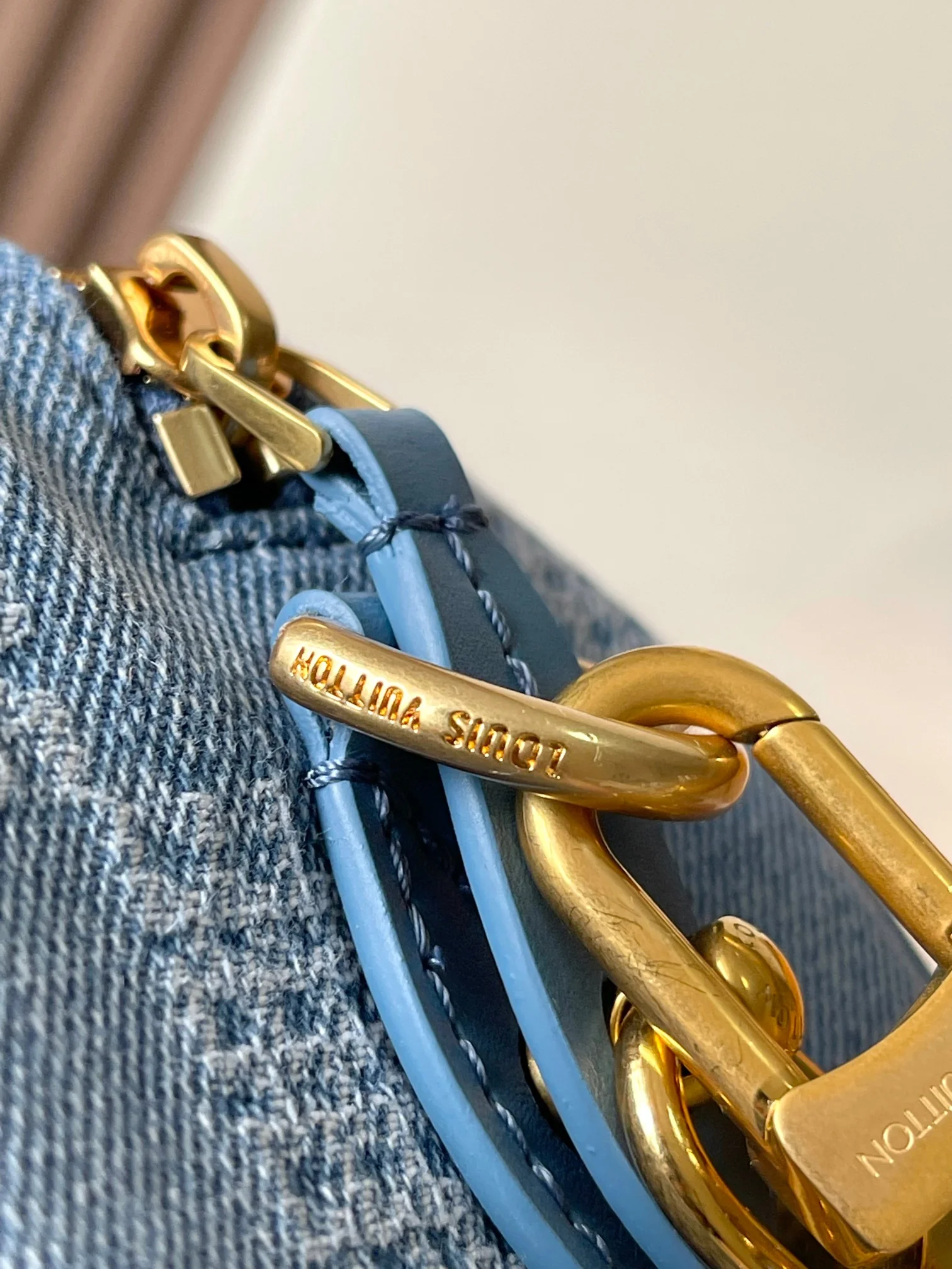 Louisvuitton Speedy Bandouliere Handbag M00208 18 x 12 x 10 cm - description_image7