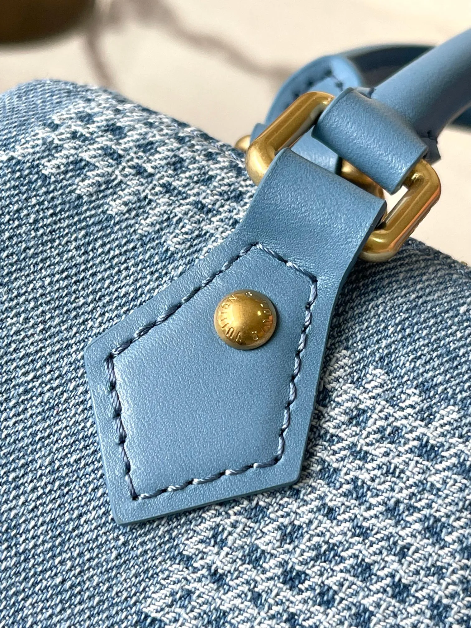 Louisvuitton Speedy Bandouliere Handbag M00208 18 x 12 x 10 cm - description_image8