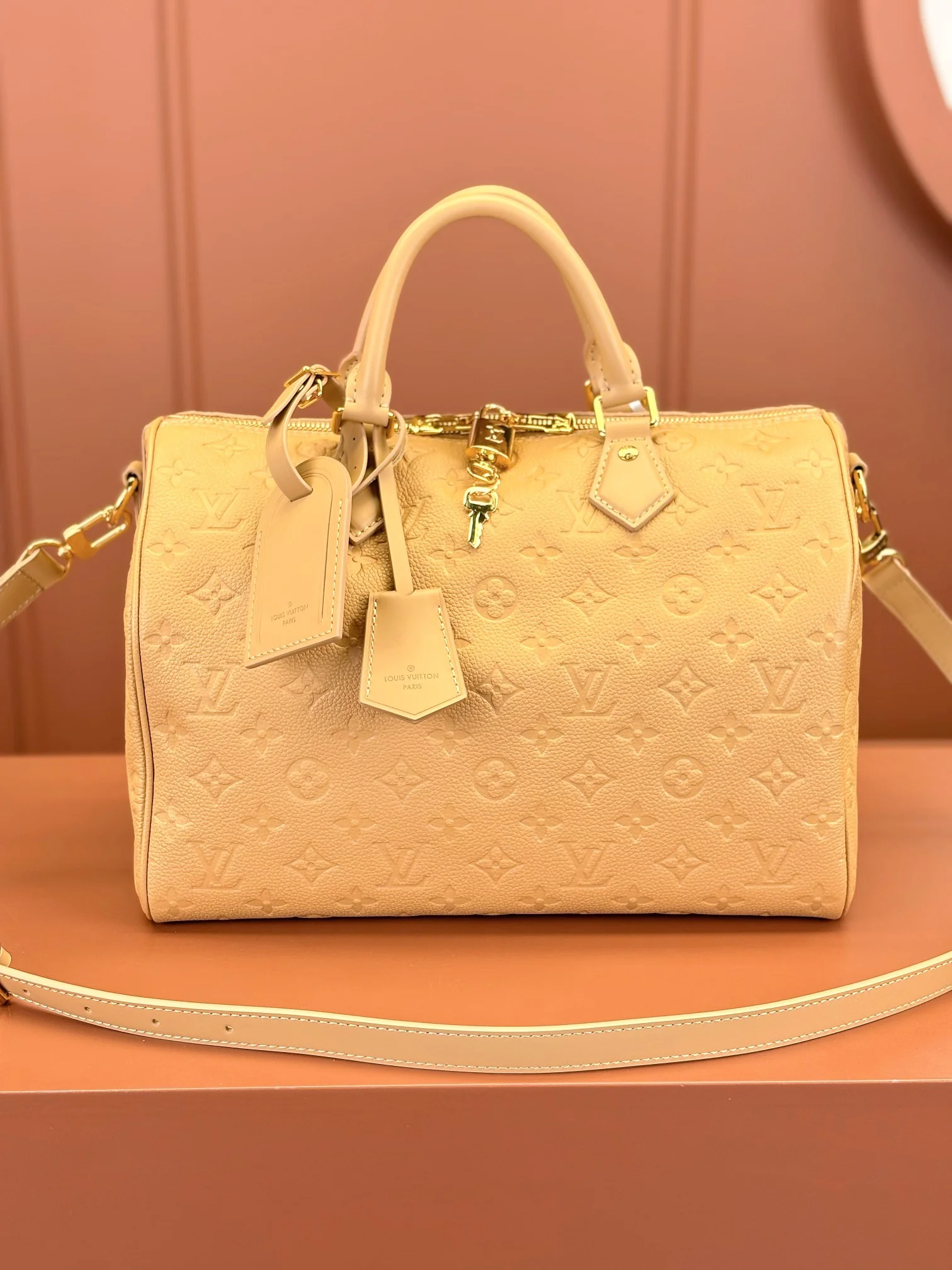 Louisvuitton Speedy Soft 30 Handbag M11323 30x21x17 cm - description_image1