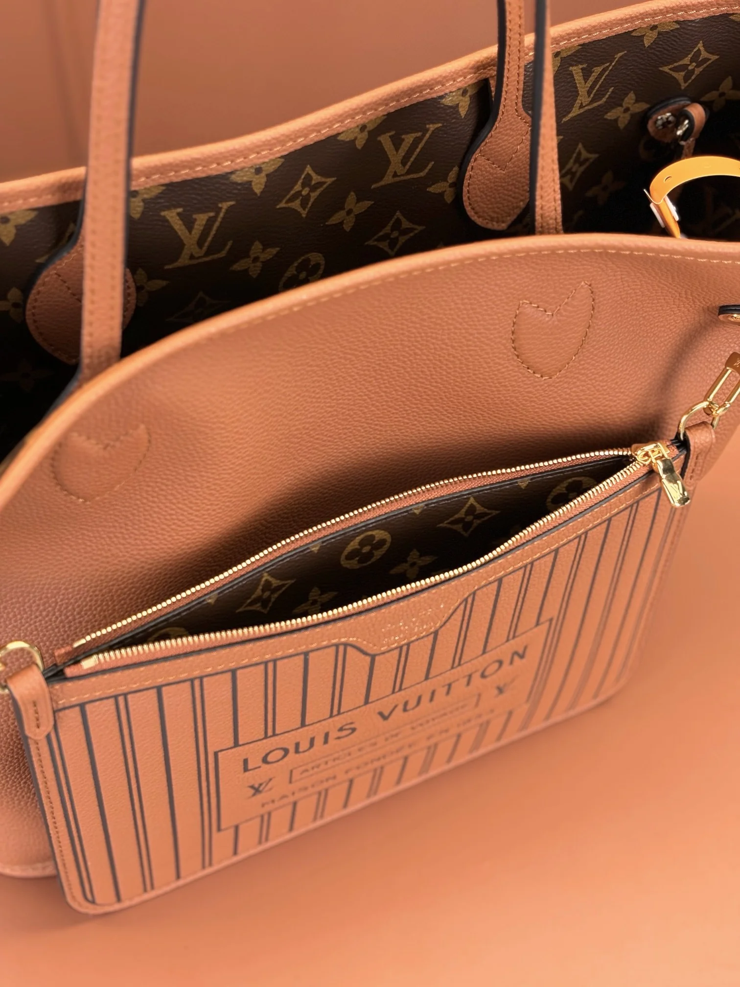 Louisvuitton Neverfull Inside Out Medium Tote M12061 31x28x14 cm - description_image5