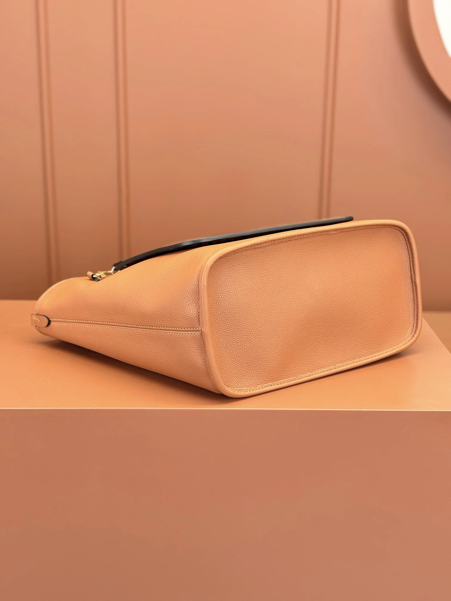 Louisvuitton Neverfull Inside Out Medium Tote M12061 31x28x14 cm - description_image6