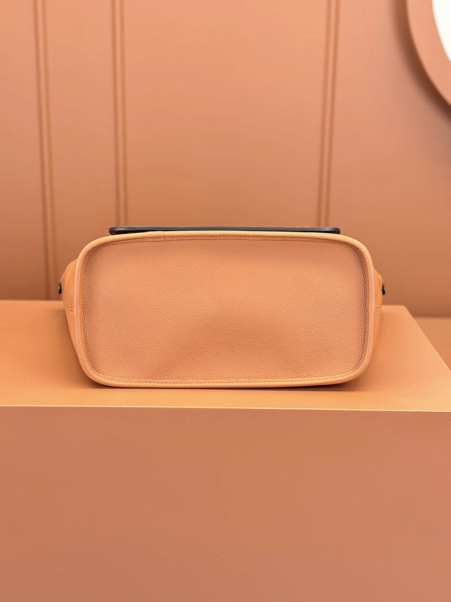 Louisvuitton Neverfull Inside Out Medium Tote M12061 31x28x14 cm - description_image9